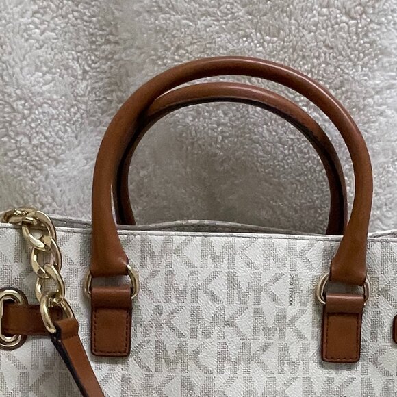 NWT Gorgeous Michael Kors Hamilton Cream w/Leather Brown Trim Lg Tote - Picture 11 of 13